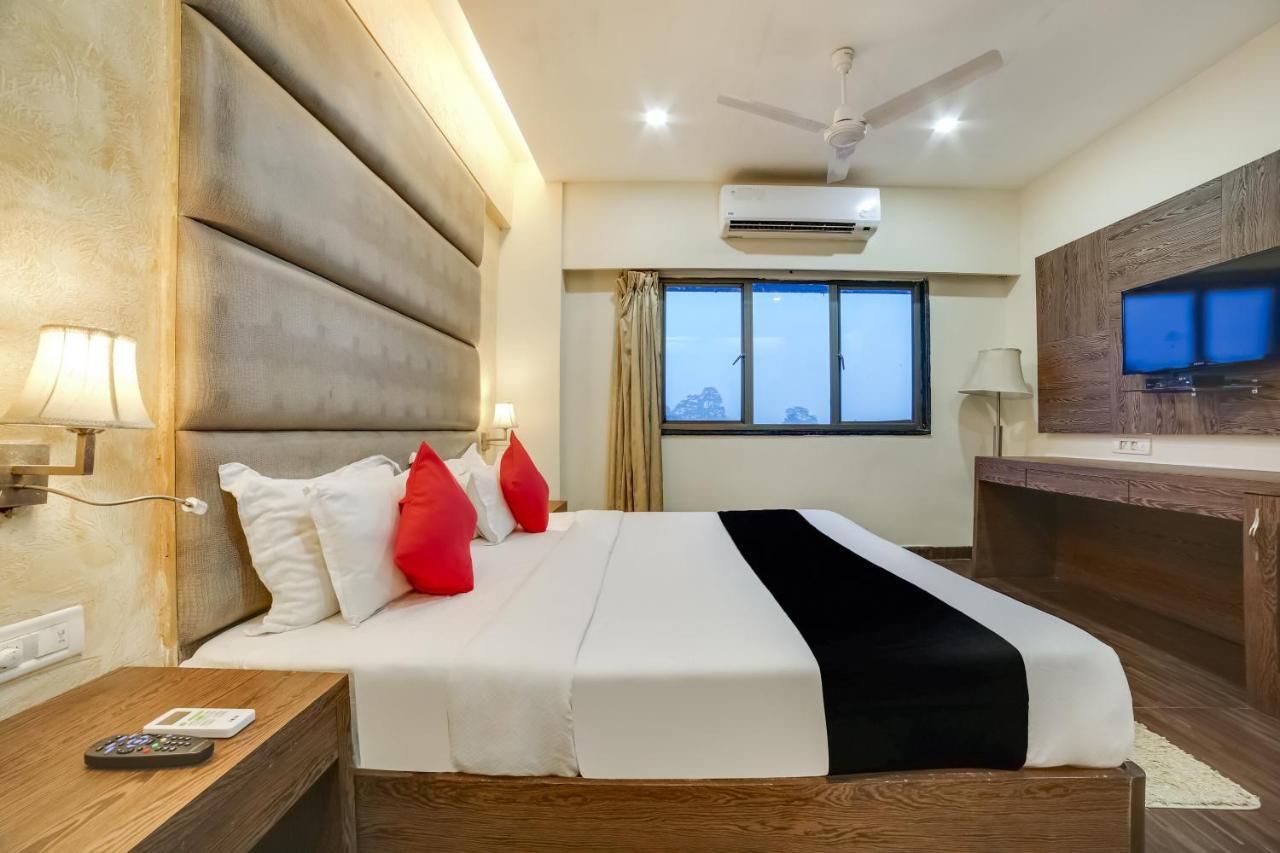 Capital O 61351 Waii International Hotell Bhalukpung Rum bild